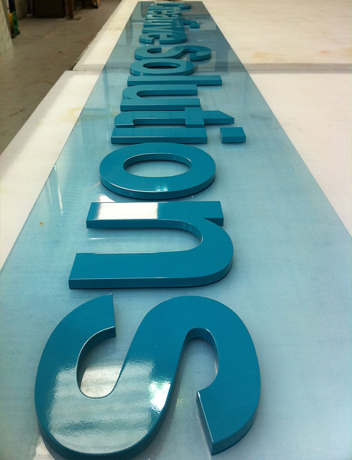 thumbnail interactive-video image 1 of Ilovedesigns Flat-Cut 3D Letters – Foamex Acrylic Perspex Aluminium Composite Sign 1 of 4