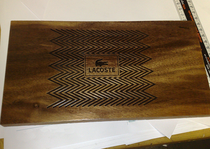 Lacoste Shoe riser solid wood